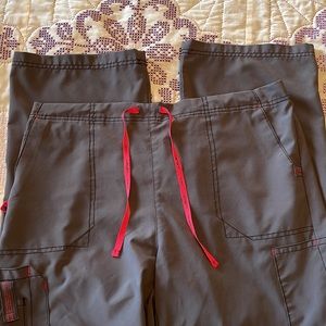 Carhartt Women's Petite XL Cross Flex Utility Boot Cut Scrub Pant Style #C52110P